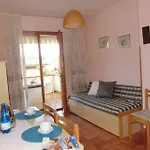 Cozy One Bedroom With Pool And Ac アパート *