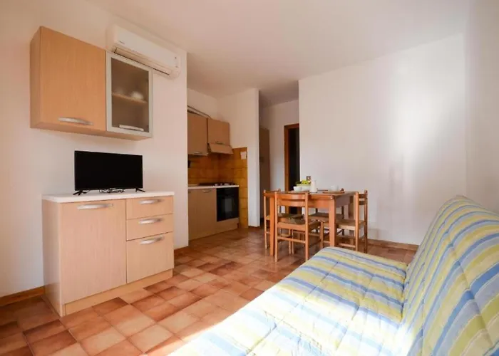 아파트 Cozy One Bedroom With Pool And Ac