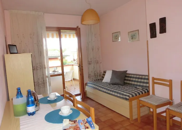 Cozy One Bedroom With Pool And Ac 아파트 *